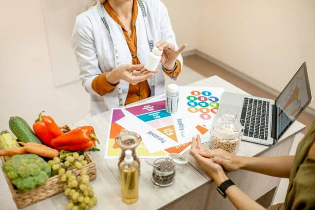master-your-reservations-nutritionist-edition